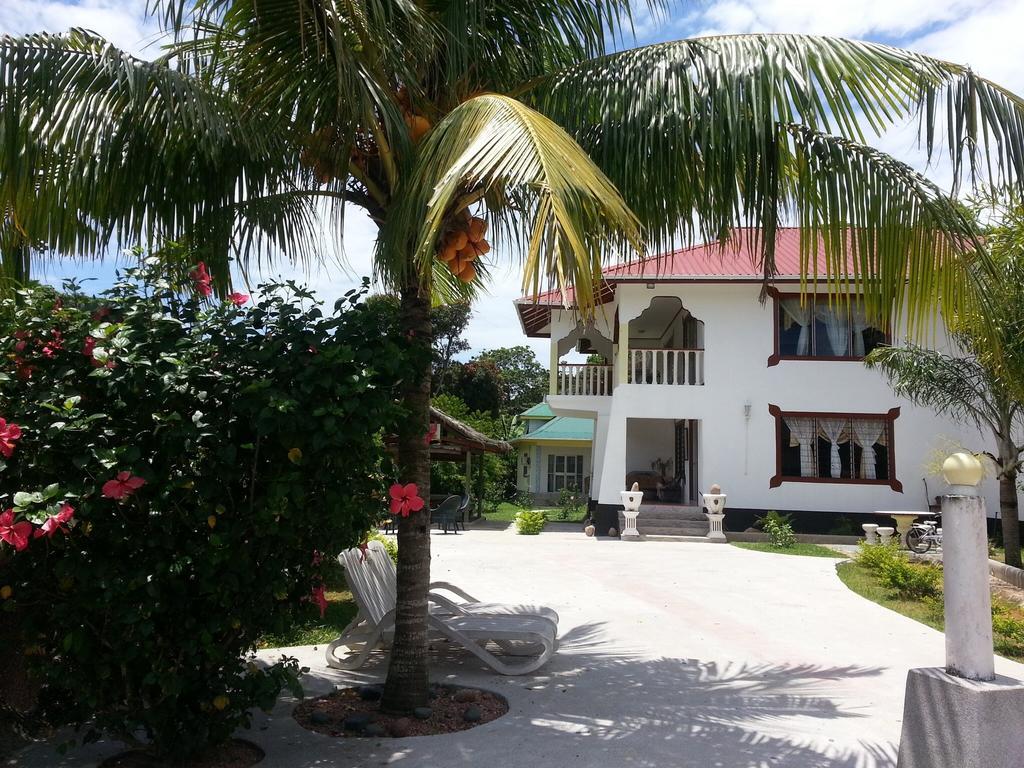 Zanboza Guesthouse La Digue Exterior photo